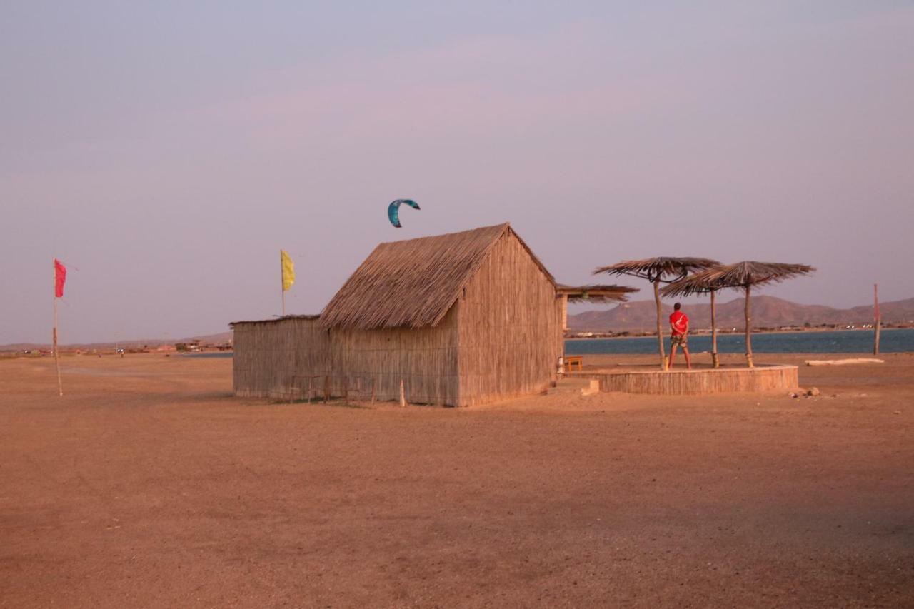 Tawi Kitecenter Hostel Cabo de la Vela Buitenkant foto